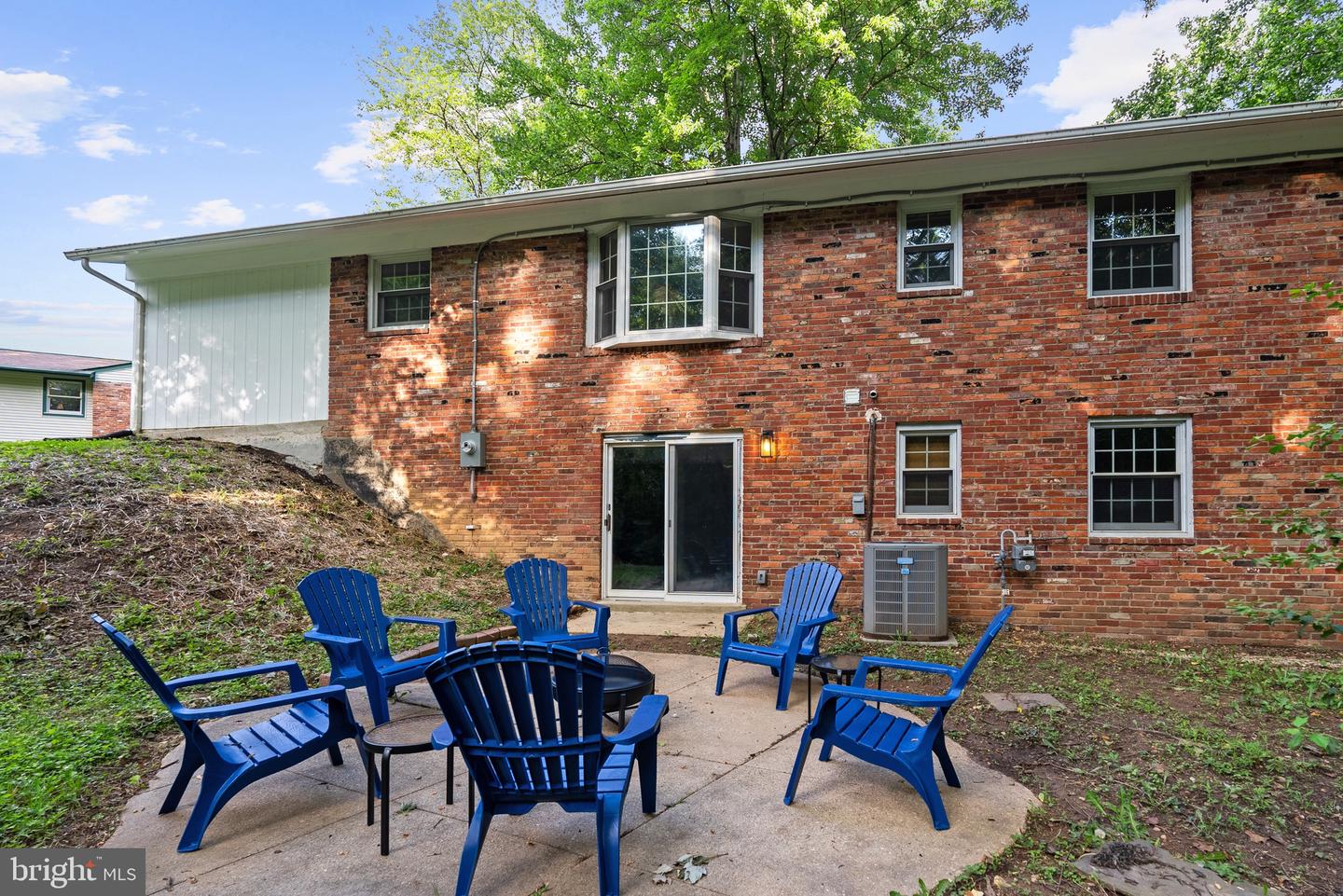 5232 AMPTHILL DR, ALEXANDRIA, Virginia 22312, 4 Bedrooms Bedrooms, ,3 BathroomsBathrooms,Residential,For sale,5232 AMPTHILL DR,VAFX2291224 MLS # VAFX2291224 5232 AMPTHILL DR, ALEXANDRIA, Virginia 22312, 4 Bedrooms Bedrooms, ,3 BathroomsBathrooms,Residential,For sale,5232 AMPTHILL DR,VAFX2291224 MLS # VAFX2291224