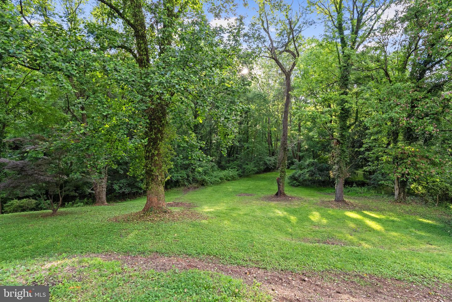 5232 AMPTHILL DR, ALEXANDRIA, Virginia 22312, 4 Bedrooms Bedrooms, ,3 BathroomsBathrooms,Residential,For sale,5232 AMPTHILL DR,VAFX2291224 MLS # VAFX2291224 5232 AMPTHILL DR, ALEXANDRIA, Virginia 22312, 4 Bedrooms Bedrooms, ,3 BathroomsBathrooms,Residential,For sale,5232 AMPTHILL DR,VAFX2291224 MLS # VAFX2291224