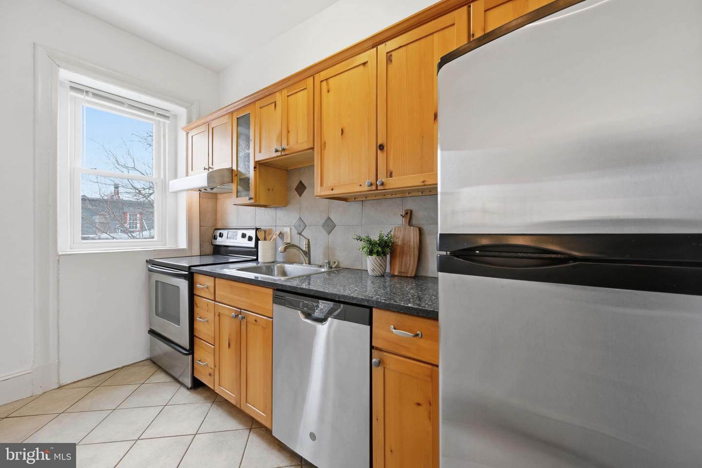 3426 16TH ST NW #306, WASHINGTON, District Of Columbia 20010, 1 Bedroom Bedrooms, ,1 BathroomBathrooms,Residential,For sale,3426 16TH ST NW #306,DCDC2246388 MLS # DCDC2246388