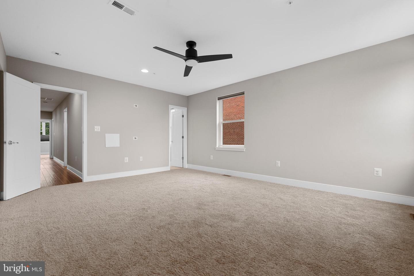 948 DIVISION AVE NE, WASHINGTON, District Of Columbia 20019, 3 Bedrooms Bedrooms, ,2 BathroomsBathrooms,Residential,For sale,948 DIVISION AVE NE,DCDC2246422 MLS # DCDC2246422 948 DIVISION AVE NE, WASHINGTON, District Of Columbia 20019, 3 Bedrooms Bedrooms, ,2 BathroomsBathrooms,Residential,For sale,948 DIVISION AVE NE,DCDC2246422 MLS # DCDC2246422