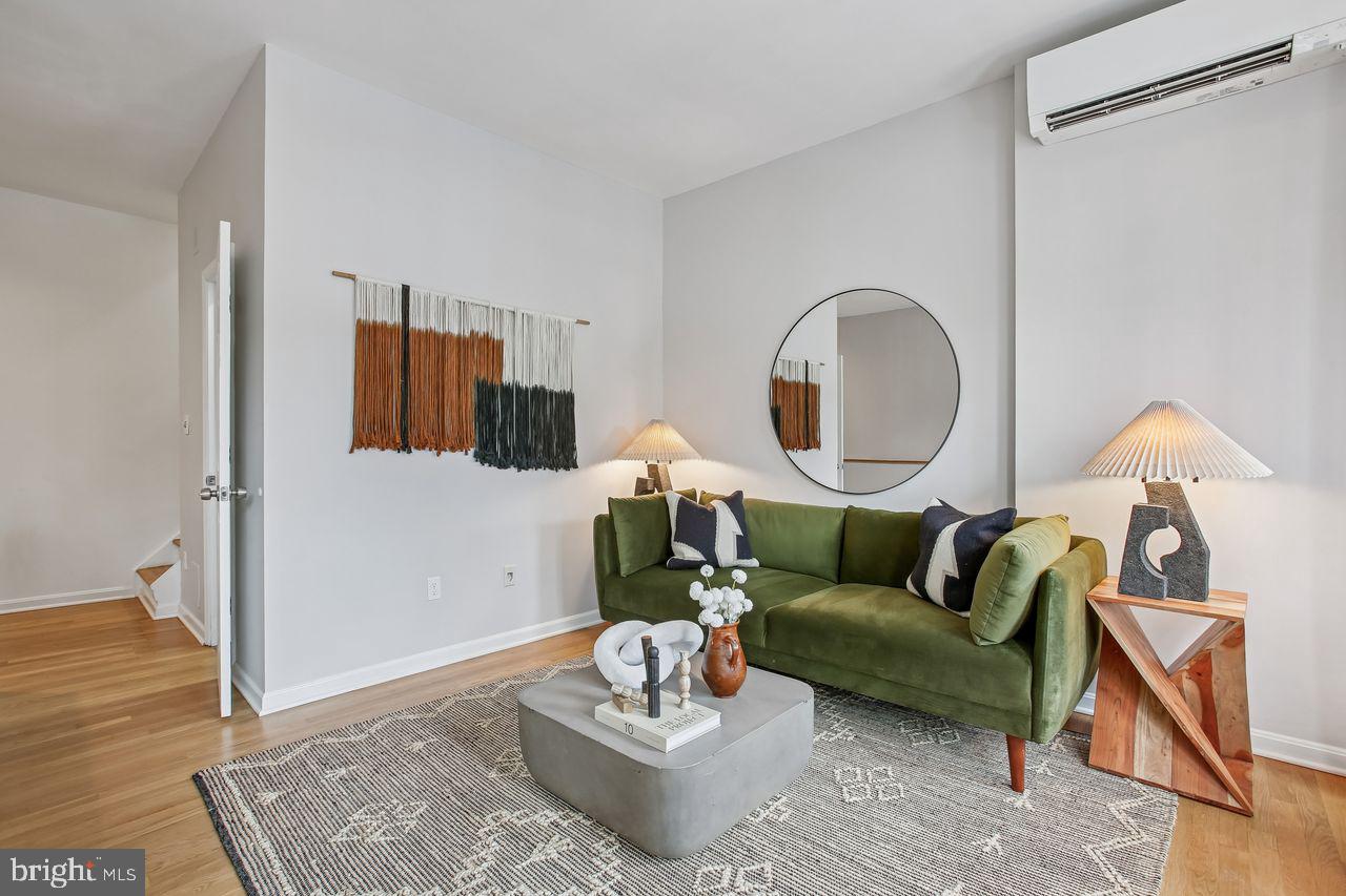 1200 WALTER ST SE, WASHINGTON, District Of Columbia 20003, 3 Bedrooms Bedrooms, ,2 BathroomsBathrooms,Residential,For sale,1200 WALTER ST SE,DCDC2246424 MLS # DCDC2246424