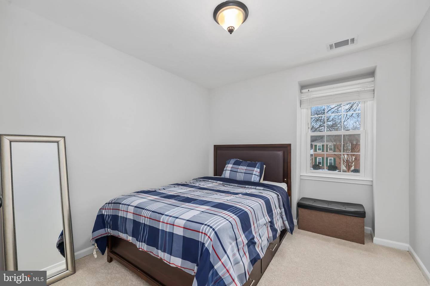 3606 CANOE BIRCH CT, FAIRFAX, Virginia 22033, 5 Bedrooms Bedrooms, ,3 BathroomsBathrooms,Residential,For sale,3606 CANOE BIRCH CT,VAFX2291336 MLS # VAFX2291336