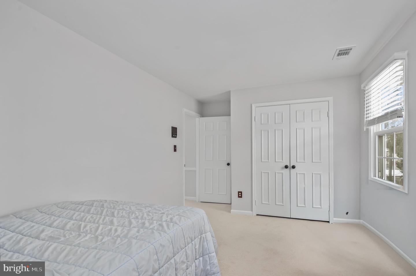 3606 CANOE BIRCH CT, FAIRFAX, Virginia 22033, 5 Bedrooms Bedrooms, ,3 BathroomsBathrooms,Residential,For sale,3606 CANOE BIRCH CT,VAFX2291336 MLS # VAFX2291336