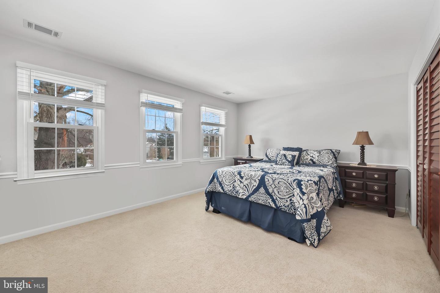 3606 CANOE BIRCH CT, FAIRFAX, Virginia 22033, 5 Bedrooms Bedrooms, ,3 BathroomsBathrooms,Residential,For sale,3606 CANOE BIRCH CT,VAFX2291336 MLS # VAFX2291336