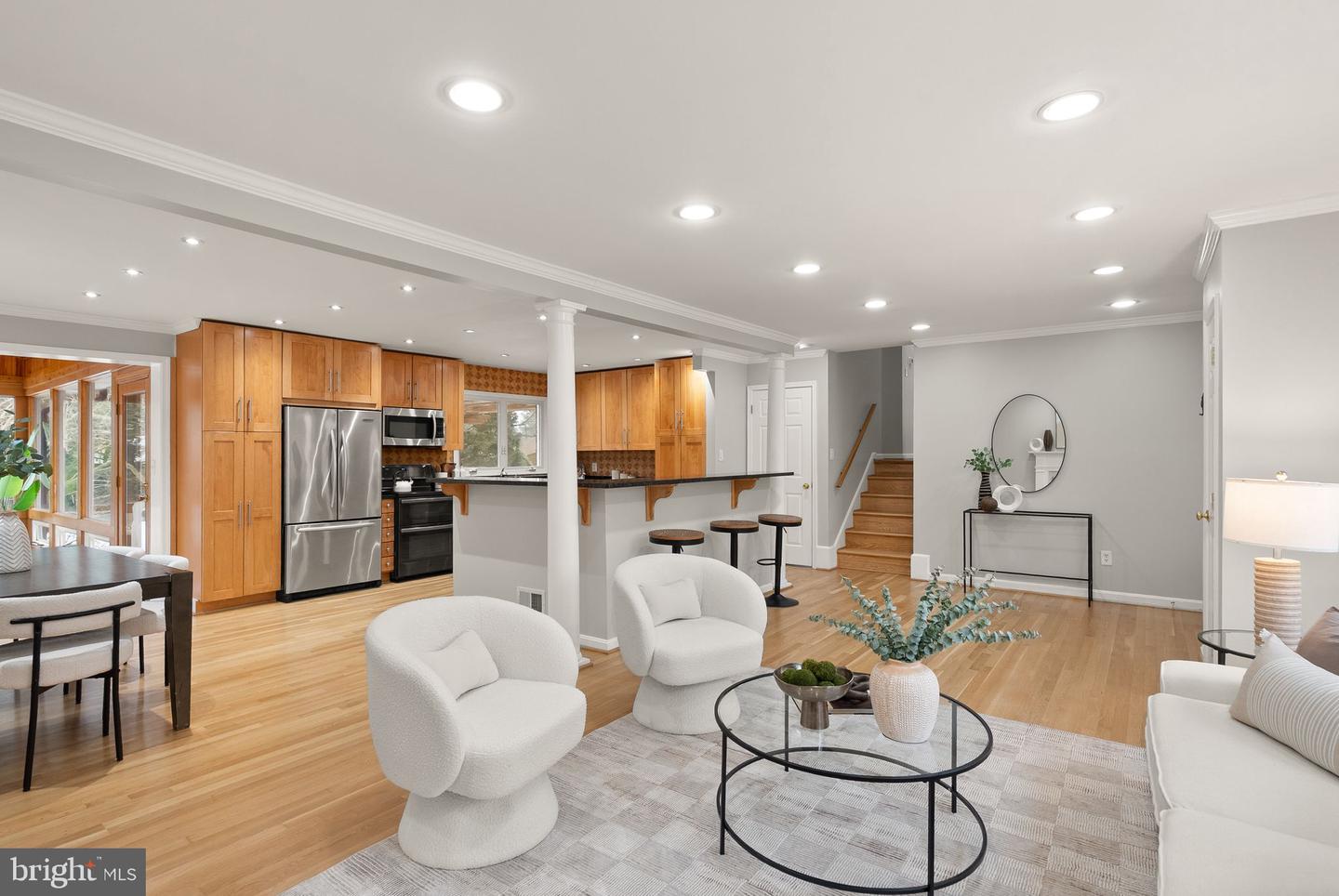 1114 ALDEN RD, ALEXANDRIA, Virginia 22308, 4 Bedrooms Bedrooms, ,3 BathroomsBathrooms,Residential,For sale,1114 ALDEN RD,VAFX2291356 MLS # VAFX2291356