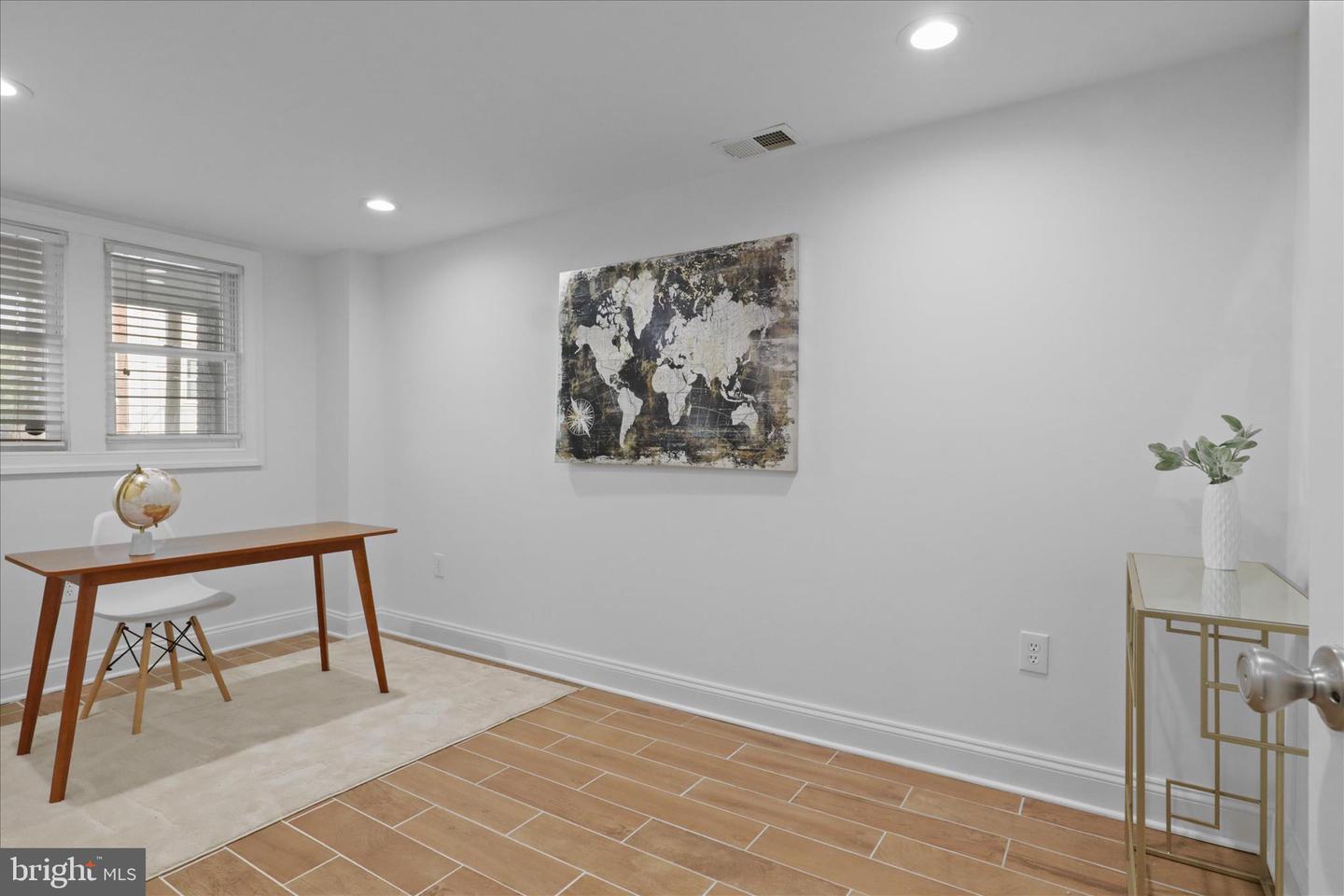 521 QUINTANA PL NW, WASHINGTON, District Of Columbia 20011, 3 Bedrooms Bedrooms, ,3 BathroomsBathrooms,Residential,For sale,521 QUINTANA PL NW,DCDC2246474 MLS # DCDC2246474