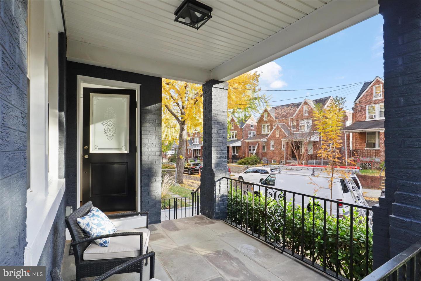 521 QUINTANA PL NW, WASHINGTON, District Of Columbia 20011, 3 Bedrooms Bedrooms, ,3 BathroomsBathrooms,Residential,For sale,521 QUINTANA PL NW,DCDC2246474 MLS # DCDC2246474