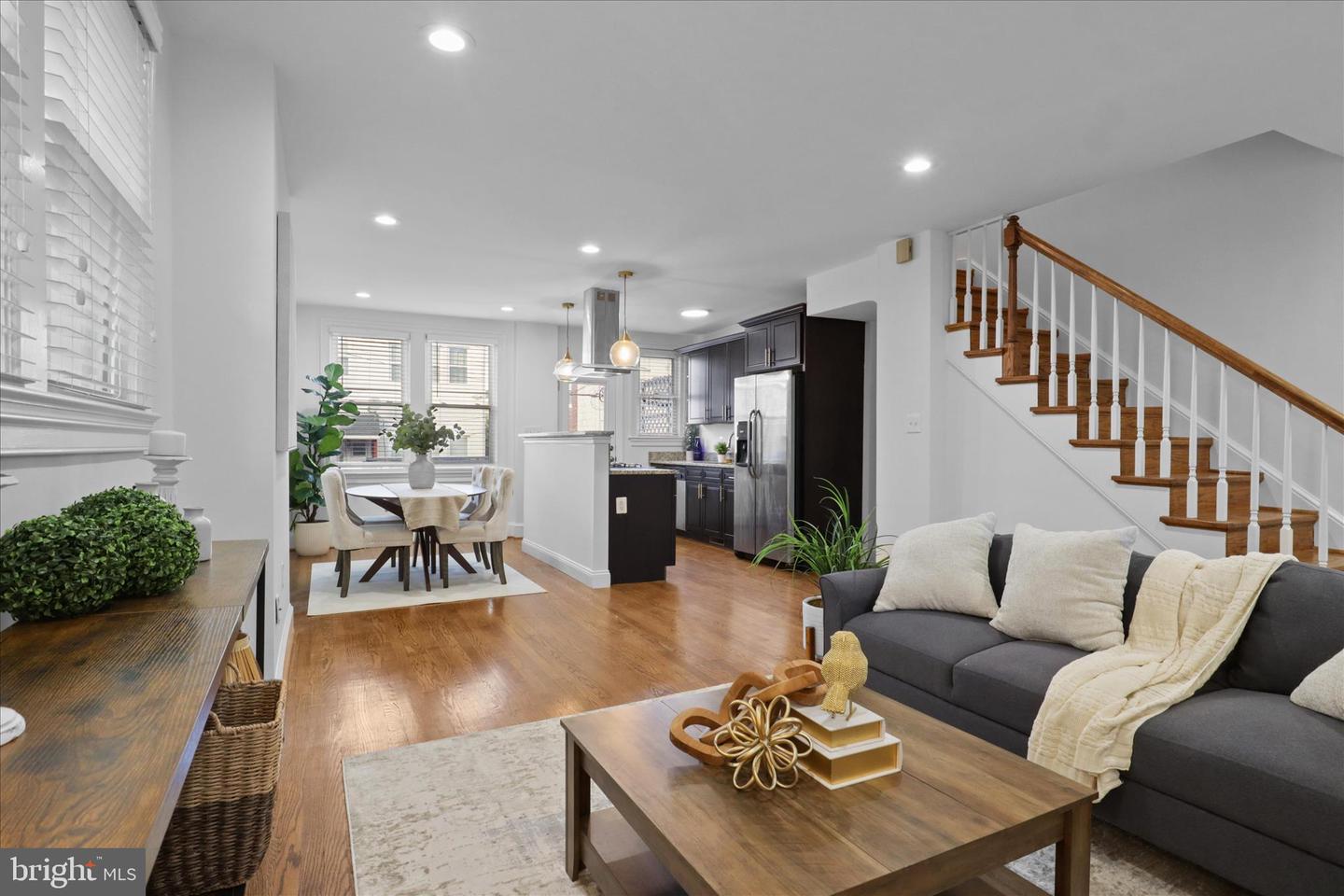 521 QUINTANA PL NW, WASHINGTON, District Of Columbia 20011, 3 Bedrooms Bedrooms, ,3 BathroomsBathrooms,Residential,For sale,521 QUINTANA PL NW,DCDC2246474 MLS # DCDC2246474