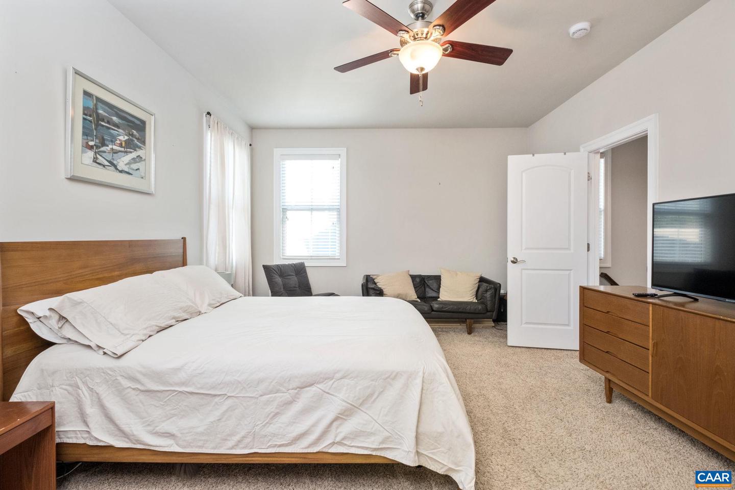 2138 AVINITY LOOP, CHARLOTTESVILLE, Virginia 22902, 4 Bedrooms Bedrooms, ,3 BathroomsBathrooms,Residential,For sale,2138 AVINITY LOOP,673351 MLS # 673351