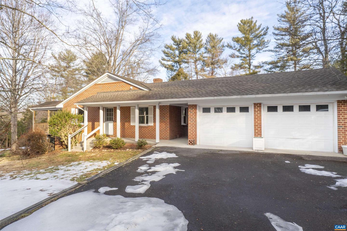 630 KEARSARGE CIR, CHARLOTTESVILLE, Virginia 22903, 3 Bedrooms Bedrooms, ,3 BathroomsBathrooms,Residential,For sale,630 KEARSARGE CIR,673352 MLS # 673352