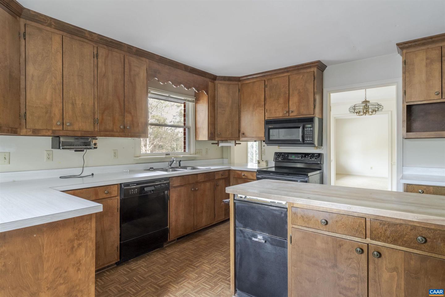 630 KEARSARGE CIR, CHARLOTTESVILLE, Virginia 22903, 3 Bedrooms Bedrooms, ,3 BathroomsBathrooms,Residential,For sale,630 KEARSARGE CIR,673352 MLS # 673352