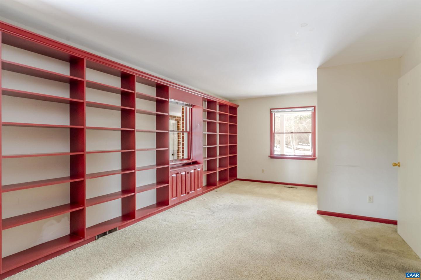 630 KEARSARGE CIR, CHARLOTTESVILLE, Virginia 22903, 3 Bedrooms Bedrooms, ,3 BathroomsBathrooms,Residential,For sale,630 KEARSARGE CIR,673352 MLS # 673352