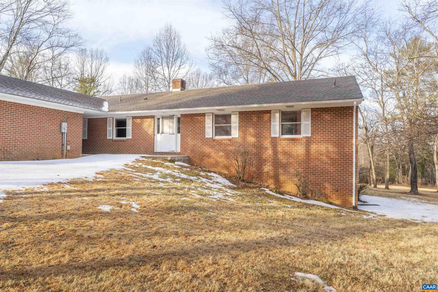 630 KEARSARGE CIR, CHARLOTTESVILLE, Virginia 22903, 3 Bedrooms Bedrooms, ,3 BathroomsBathrooms,Residential,For sale,630 KEARSARGE CIR,673352 MLS # 673352