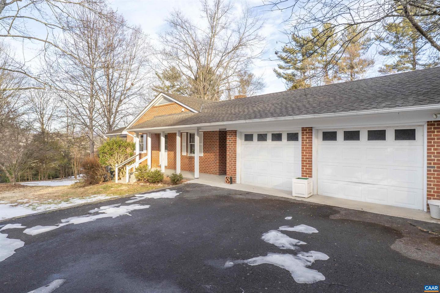 630 KEARSARGE CIR, CHARLOTTESVILLE, Virginia 22903, 3 Bedrooms Bedrooms, ,3 BathroomsBathrooms,Residential,For sale,630 KEARSARGE CIR,673352 MLS # 673352