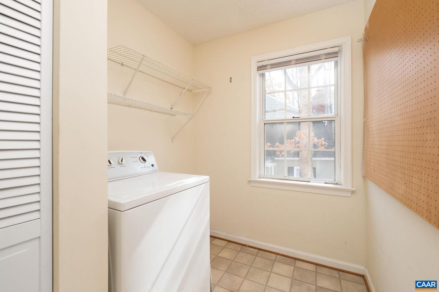 320 WESTFIELD RD, CHARLOTTESVILLE, Virginia 22901, 3 Bedrooms Bedrooms, ,2 BathroomsBathrooms,Residential,For sale,320 WESTFIELD RD,673354 MLS # 673354