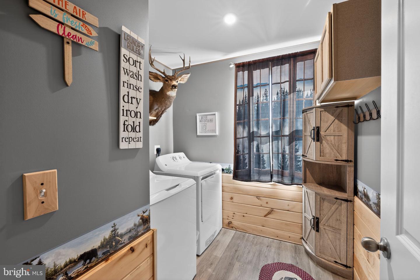 1112 SCRUGGS LN, GROTTOES, Virginia 24441, 3 Bedrooms Bedrooms, ,2 BathroomsBathrooms,Residential,For sale,1112 SCRUGGS LN,VARO2002850 MLS # VARO2002850