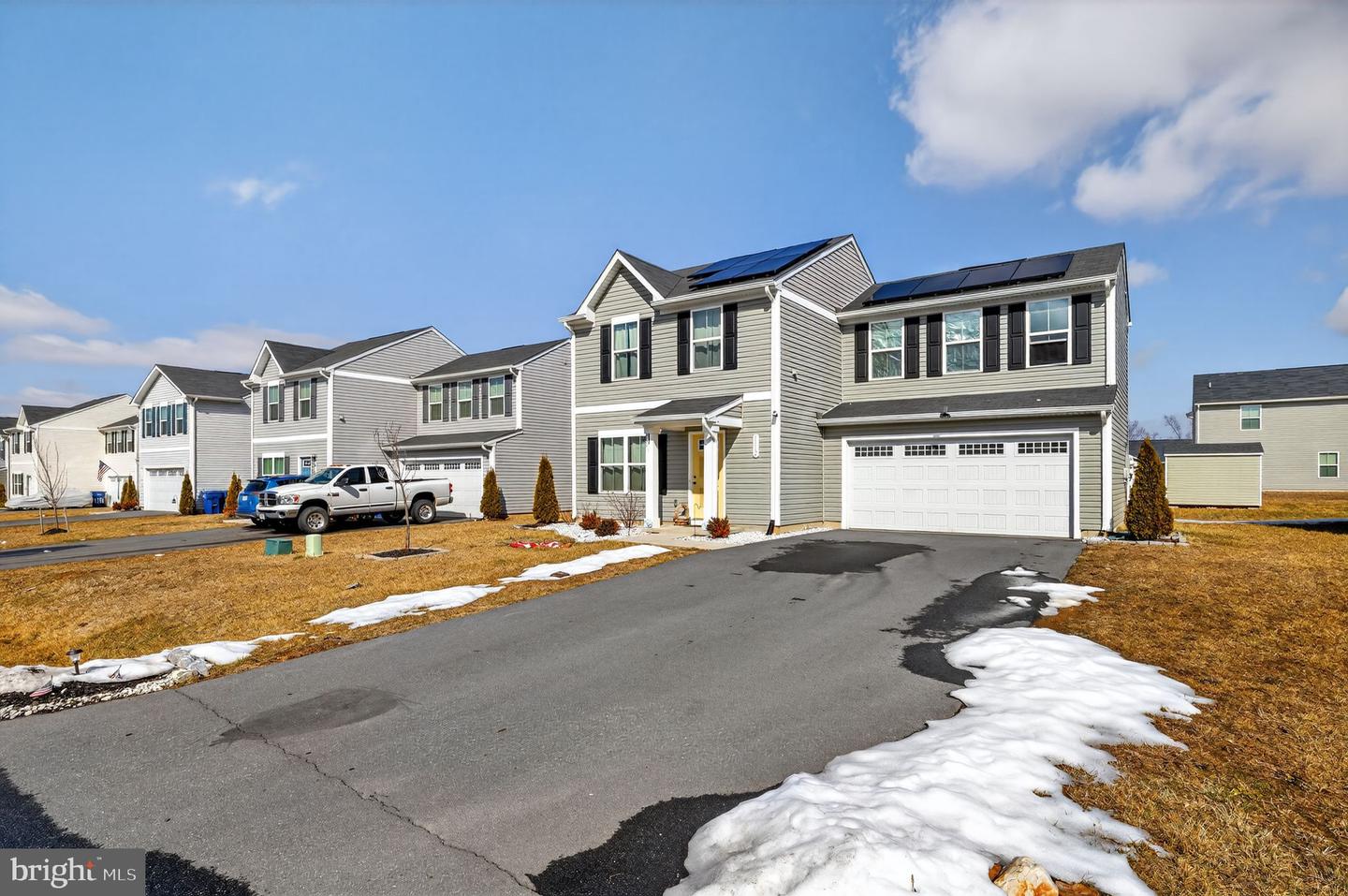 1112 SCRUGGS LN, GROTTOES, Virginia 24441, 3 Bedrooms Bedrooms, ,2 BathroomsBathrooms,Residential,For sale,1112 SCRUGGS LN,VARO2002850 MLS # VARO2002850