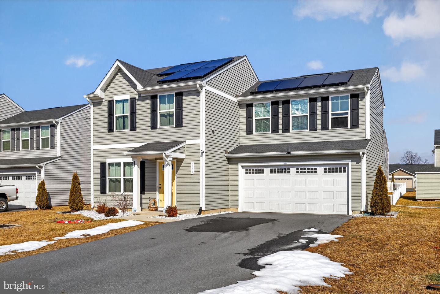 1112 SCRUGGS LN, GROTTOES, Virginia 24441, 3 Bedrooms Bedrooms, ,2 BathroomsBathrooms,Residential,For sale,1112 SCRUGGS LN,VARO2002850 MLS # VARO2002850