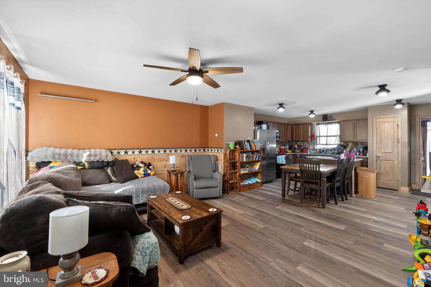 1112 SCRUGGS LN, GROTTOES, Virginia 24441, 3 Bedrooms Bedrooms, ,2 BathroomsBathrooms,Residential,For sale,1112 SCRUGGS LN,VARO2002850 MLS # VARO2002850