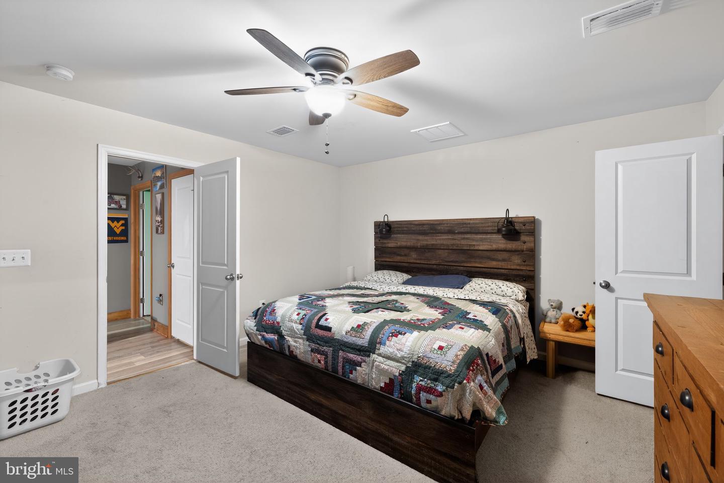 1112 SCRUGGS LN, GROTTOES, Virginia 24441, 3 Bedrooms Bedrooms, ,2 BathroomsBathrooms,Residential,For sale,1112 SCRUGGS LN,VARO2002850 MLS # VARO2002850