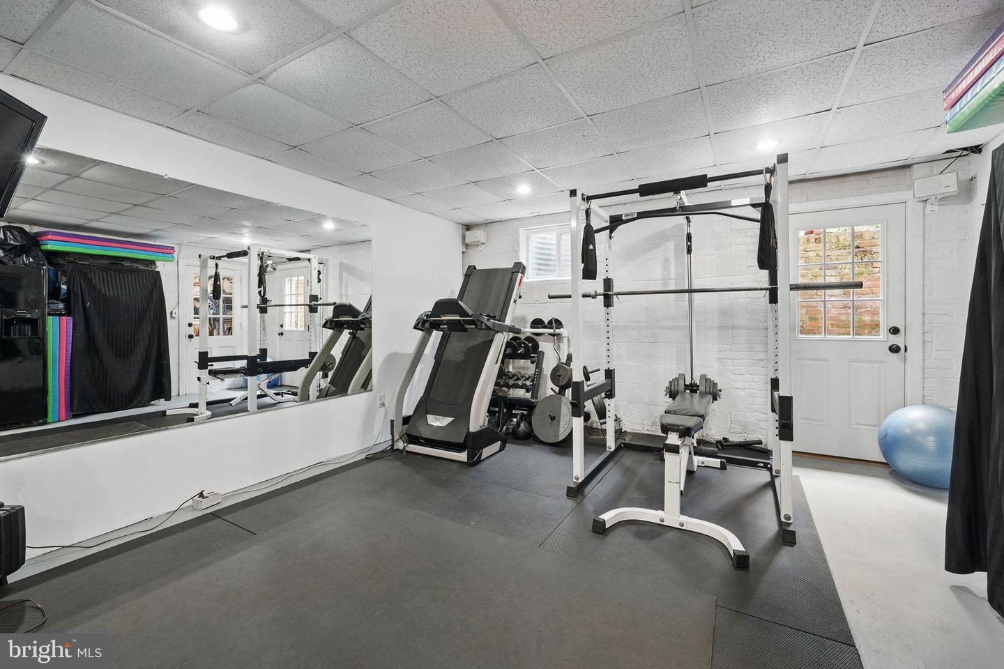 6622 SKYLINE CT, ALEXANDRIA, Virginia 22307, 3 Bedrooms Bedrooms, ,3 BathroomsBathrooms,Residential,For sale,6622 SKYLINE CT,VAFX2291478 MLS # VAFX2291478