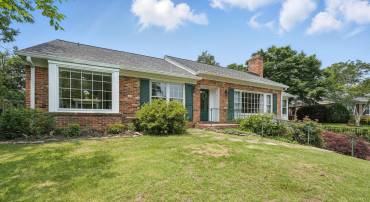 6622 SKYLINE CT, ALEXANDRIA, Virginia 22307, 3 Bedrooms Bedrooms, ,3 BathroomsBathrooms,Residential,For sale,6622 SKYLINE CT,VAFX2291478 MLS # VAFX2291478