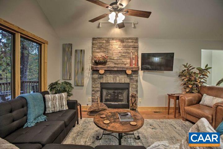 280 FAWN RIDGE DR, WINTERGREEN, Virginia 22967, 3 Bedrooms Bedrooms, ,2 BathroomsBathrooms,Residential,For sale,280 FAWN RIDGE DR,673363 MLS # 673363