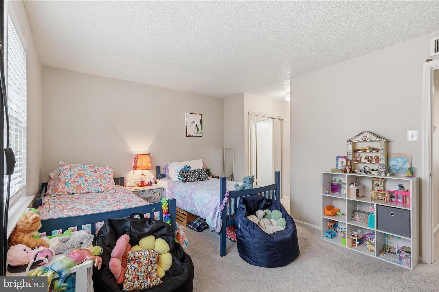 12161 CHAUCER LN #12161, WOODBRIDGE, Virginia 22192, 2 Bedrooms Bedrooms, ,2 BathroomsBathrooms,Residential,For sale,12161 CHAUCER LN #12161,VAPW2112680 MLS # VAPW2112680