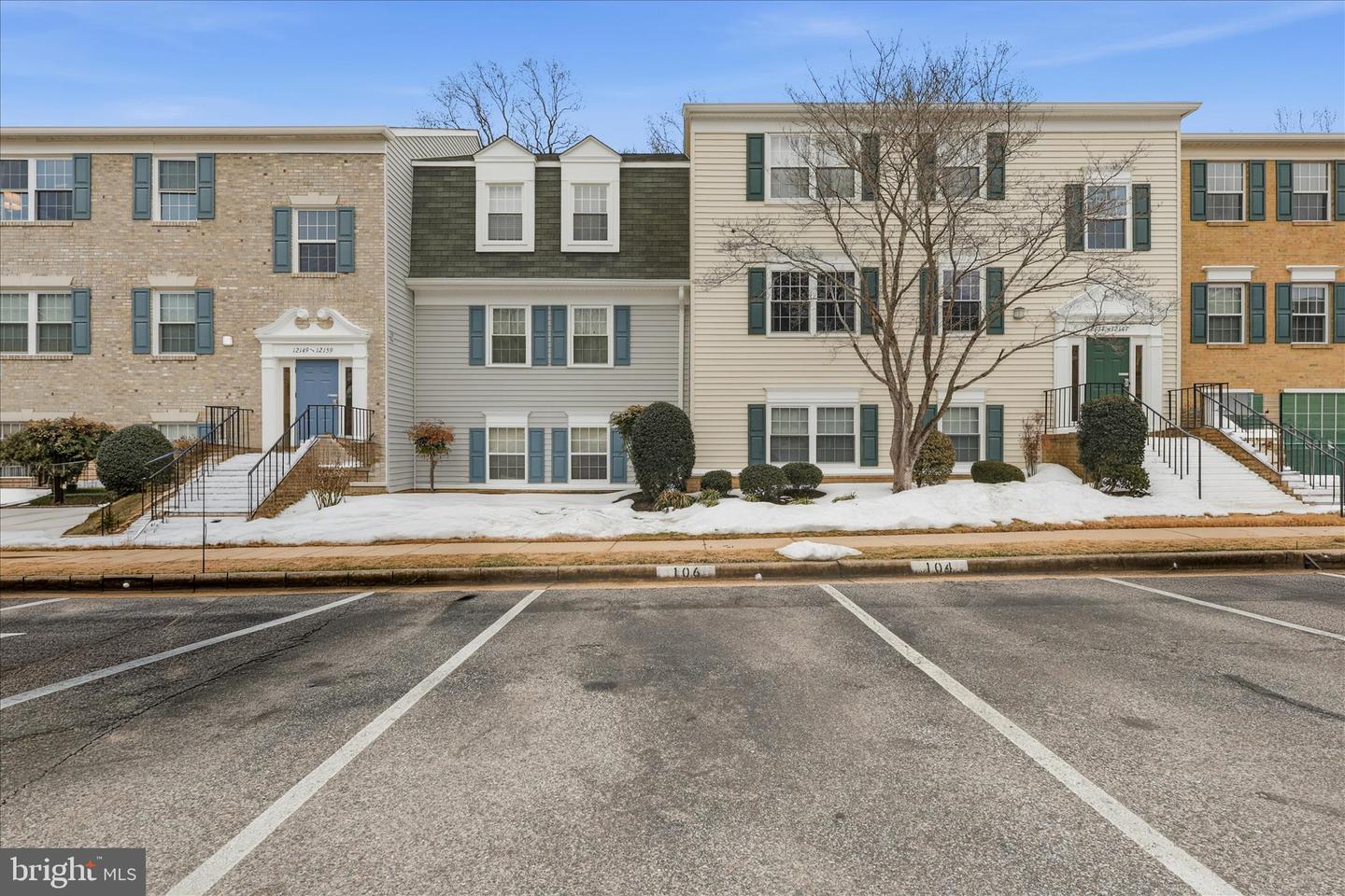 12161 CHAUCER LN #12161, WOODBRIDGE, Virginia 22192, 2 Bedrooms Bedrooms, ,2 BathroomsBathrooms,Residential,For sale,12161 CHAUCER LN #12161,VAPW2112680 MLS # VAPW2112680