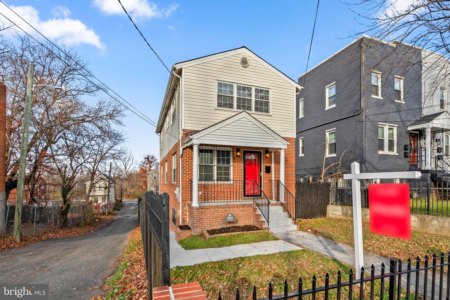 4410 FOOTE ST NE, WASHINGTON, District Of Columbia 20019, 4 Bedrooms Bedrooms, ,3 BathroomsBathrooms,Residential,For sale,4410 FOOTE ST NE,DCDC2246546 MLS # DCDC2246546