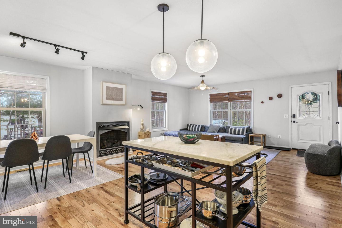 323 PALMER RD, BASYE, Virginia 22810, 3 Bedrooms Bedrooms, 5 Rooms Rooms,2 BathroomsBathrooms,Residential,For sale,323 PALMER RD,VASH2013600 MLS # VASH2013600