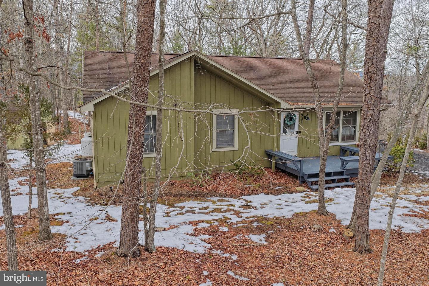 323 PALMER RD, BASYE, Virginia 22810, 3 Bedrooms Bedrooms, 5 Rooms Rooms,2 BathroomsBathrooms,Residential,For sale,323 PALMER RD,VASH2013600 MLS # VASH2013600