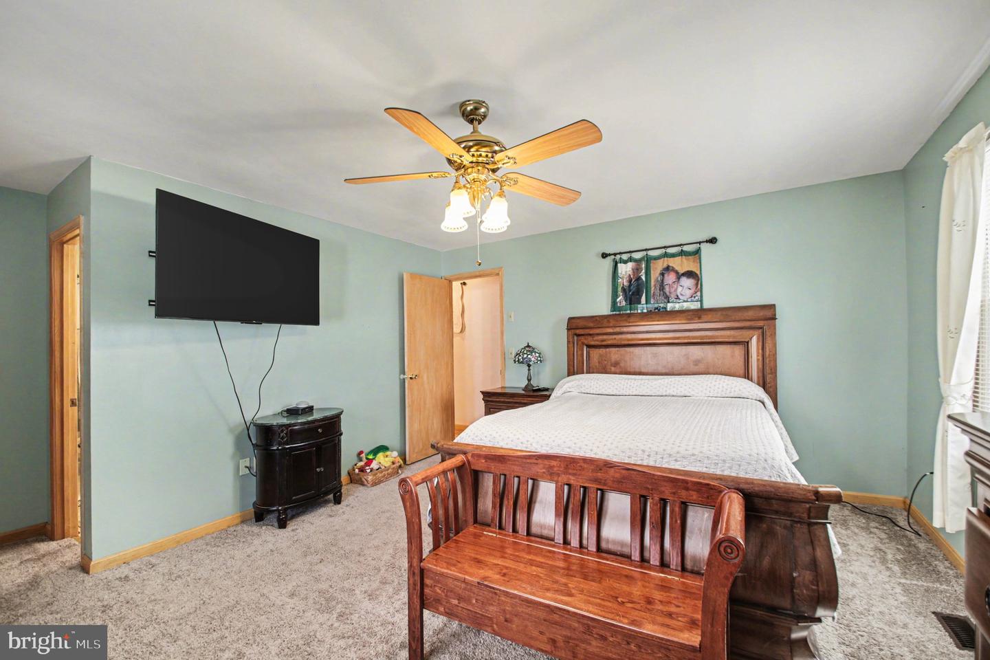 5403 CEDAR RIDGE DR, FREDERICKSBURG, Virginia 22407, 3 Bedrooms Bedrooms, ,2 BathroomsBathrooms,Residential,For sale,5403 CEDAR RIDGE DR,VASP2039354 MLS # VASP2039354