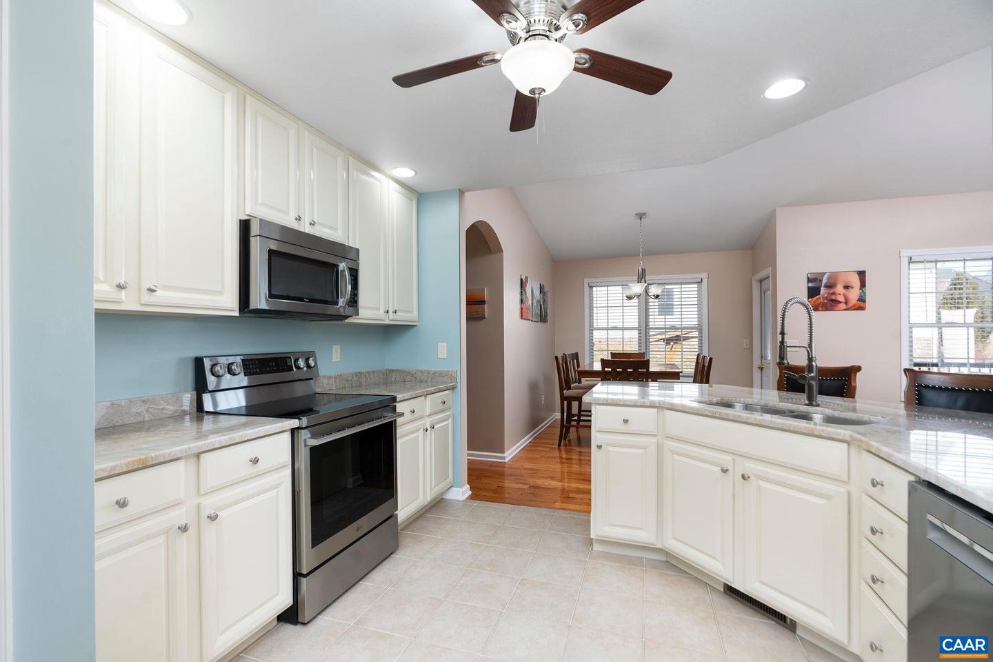 202 BARTLEY ST, DAYTON, Virginia 22821, 4 Bedrooms Bedrooms, ,2 BathroomsBathrooms,Residential,For sale,202 BARTLEY ST,673379 MLS # 673379