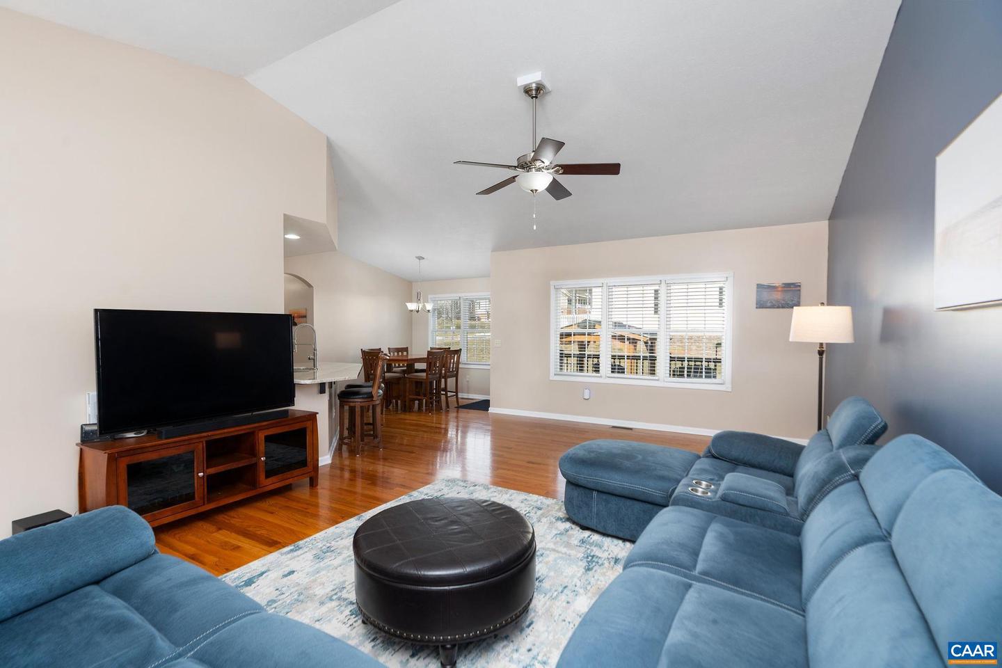 202 BARTLEY ST, DAYTON, Virginia 22821, 4 Bedrooms Bedrooms, ,2 BathroomsBathrooms,Residential,For sale,202 BARTLEY ST,673379 MLS # 673379