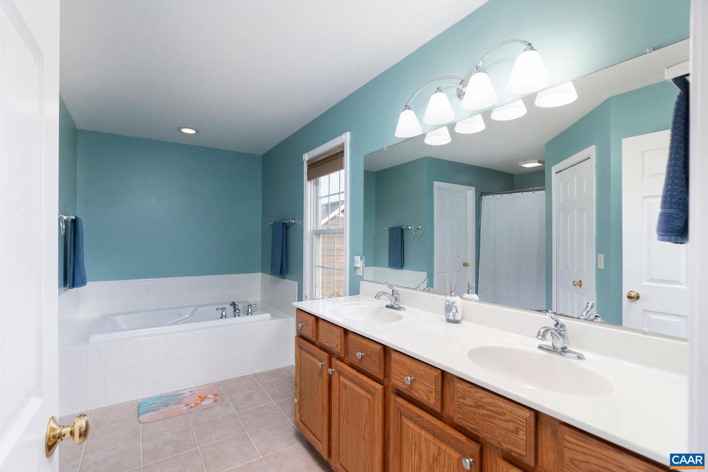 202 BARTLEY ST, DAYTON, Virginia 22821, 4 Bedrooms Bedrooms, ,2 BathroomsBathrooms,Residential,For sale,202 BARTLEY ST,673379 MLS # 673379