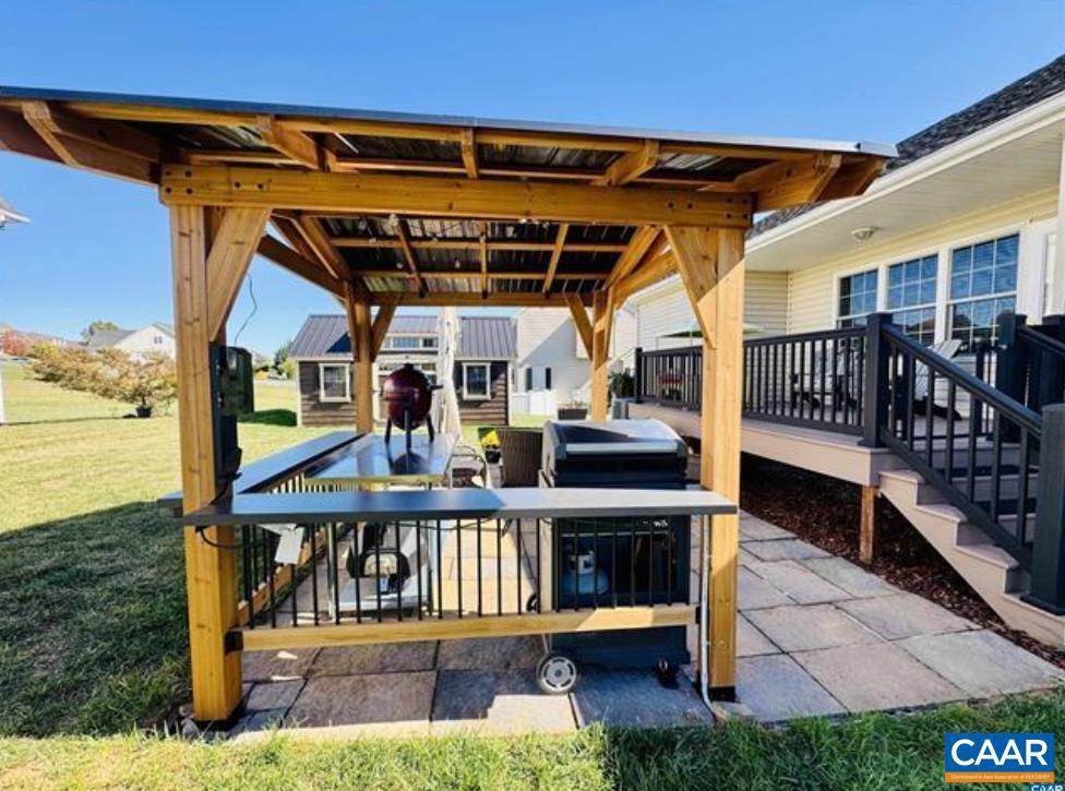 202 BARTLEY ST, DAYTON, Virginia 22821, 4 Bedrooms Bedrooms, ,2 BathroomsBathrooms,Residential,For sale,202 BARTLEY ST,673379 MLS # 673379