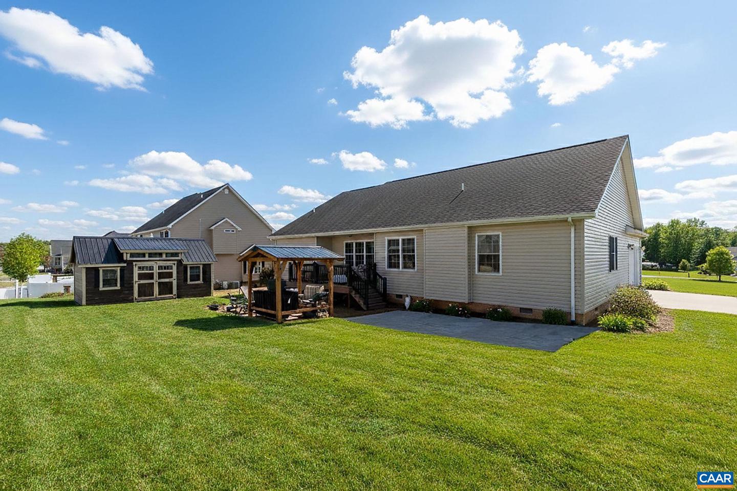 202 BARTLEY ST, DAYTON, Virginia 22821, 4 Bedrooms Bedrooms, ,2 BathroomsBathrooms,Residential,For sale,202 BARTLEY ST,673379 MLS # 673379