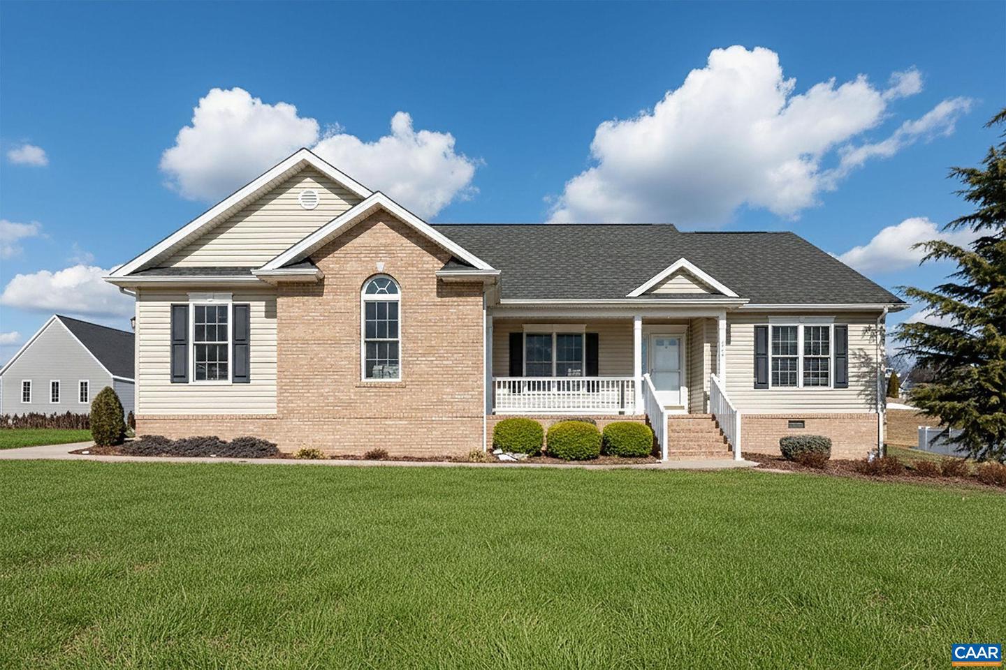 202 BARTLEY ST, DAYTON, Virginia 22821, 4 Bedrooms Bedrooms, ,2 BathroomsBathrooms,Residential,For sale,202 BARTLEY ST,673379 MLS # 673379