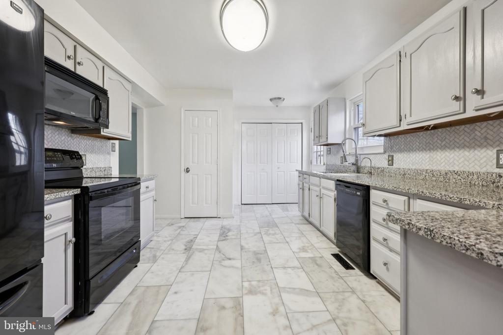 13445 BLACKWELLS MILL RD, GOLDVEIN, Virginia, 3 Bedrooms Bedrooms, ,2 BathroomsBathrooms,Residential,13445 BLACKWELLS MILL RD,VAFQ2017214 MLS # VAFQ2017214