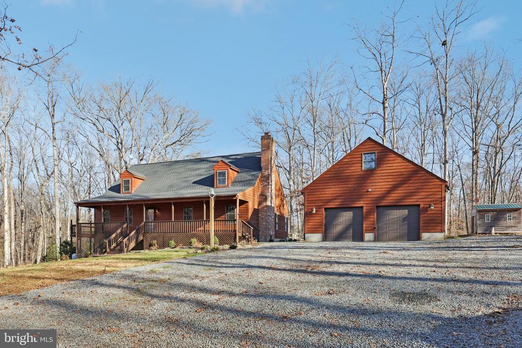 13445 BLACKWELLS MILL RD, GOLDVEIN, Virginia, 3 Bedrooms Bedrooms, ,2 BathroomsBathrooms,Residential,13445 BLACKWELLS MILL RD,VAFQ2017214 MLS # VAFQ2017214