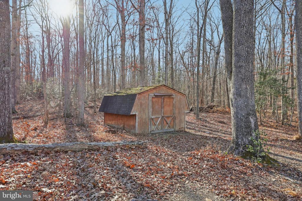 13445 BLACKWELLS MILL RD, GOLDVEIN, Virginia, 3 Bedrooms Bedrooms, ,2 BathroomsBathrooms,Residential,13445 BLACKWELLS MILL RD,VAFQ2017214 MLS # VAFQ2017214