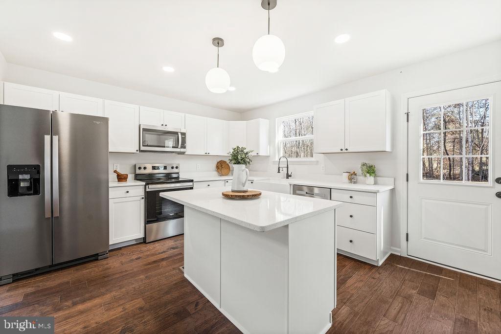 26038 OLD OFFICE RD, CULPEPER, Virginia 22701, 6 Bedrooms Bedrooms, ,3 BathroomsBathrooms,Residential,26038 OLD OFFICE RD,VAOR2012986 MLS # VAOR2012986