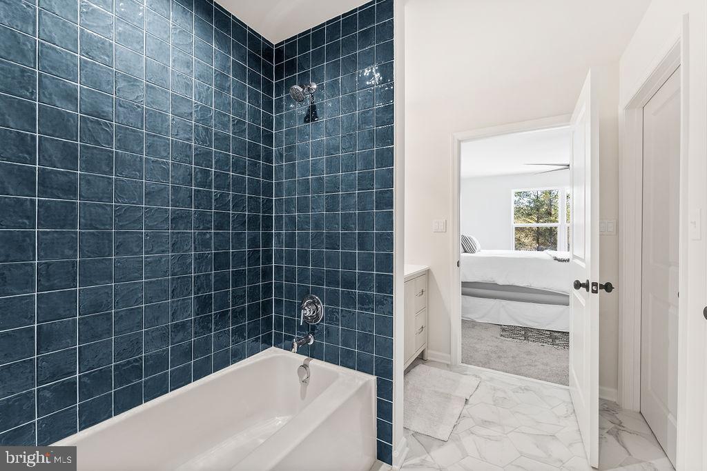 26038 OLD OFFICE RD, CULPEPER, Virginia 22701, 6 Bedrooms Bedrooms, ,3 BathroomsBathrooms,Residential,26038 OLD OFFICE RD,VAOR2012986 MLS # VAOR2012986