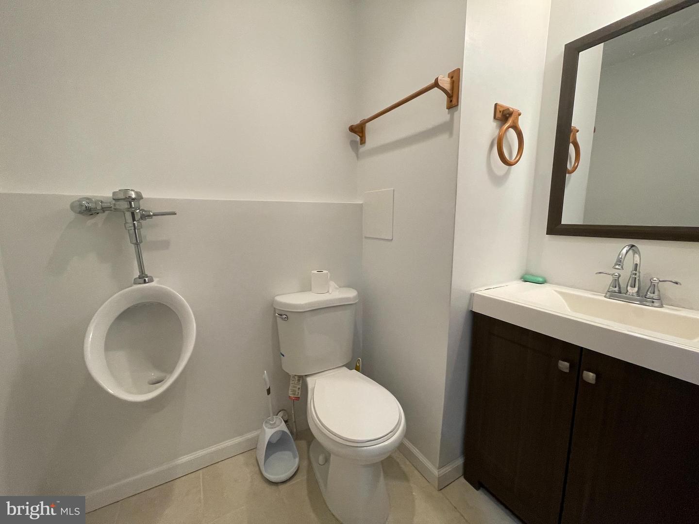 531 KELLOGG MILL RD, FREDERICKSBURG, Virginia 22406, 6 Bedrooms Bedrooms, ,4 BathroomsBathrooms,Residential,For sale,531 KELLOGG MILL RD,VAST2040812 MLS # VAST2040812