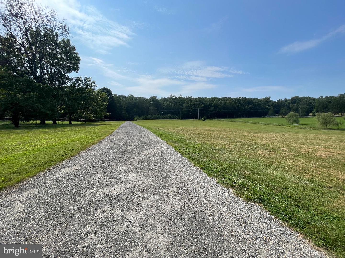 531 KELLOGG MILL RD, FREDERICKSBURG, Virginia 22406, 6 Bedrooms Bedrooms, ,4 BathroomsBathrooms,Residential,For sale,531 KELLOGG MILL RD,VAST2040812 MLS # VAST2040812