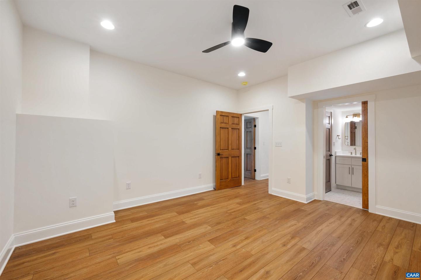 329 CARRSBROOK DR, CHARLOTTESVILLE, Virginia 22901, 5 Bedrooms Bedrooms, ,4 BathroomsBathrooms,Residential,For sale,329 CARRSBROOK DR,668493 MLS # 668493