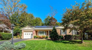 10822 MOUNT VINEYARD CT, FAIRFAX, Virginia 22032, 4 Bedrooms Bedrooms, ,3 BathroomsBathrooms,Residential,For sale,10822 MOUNT VINEYARD CT,VAFX2264630 MLS # VAFX2264630