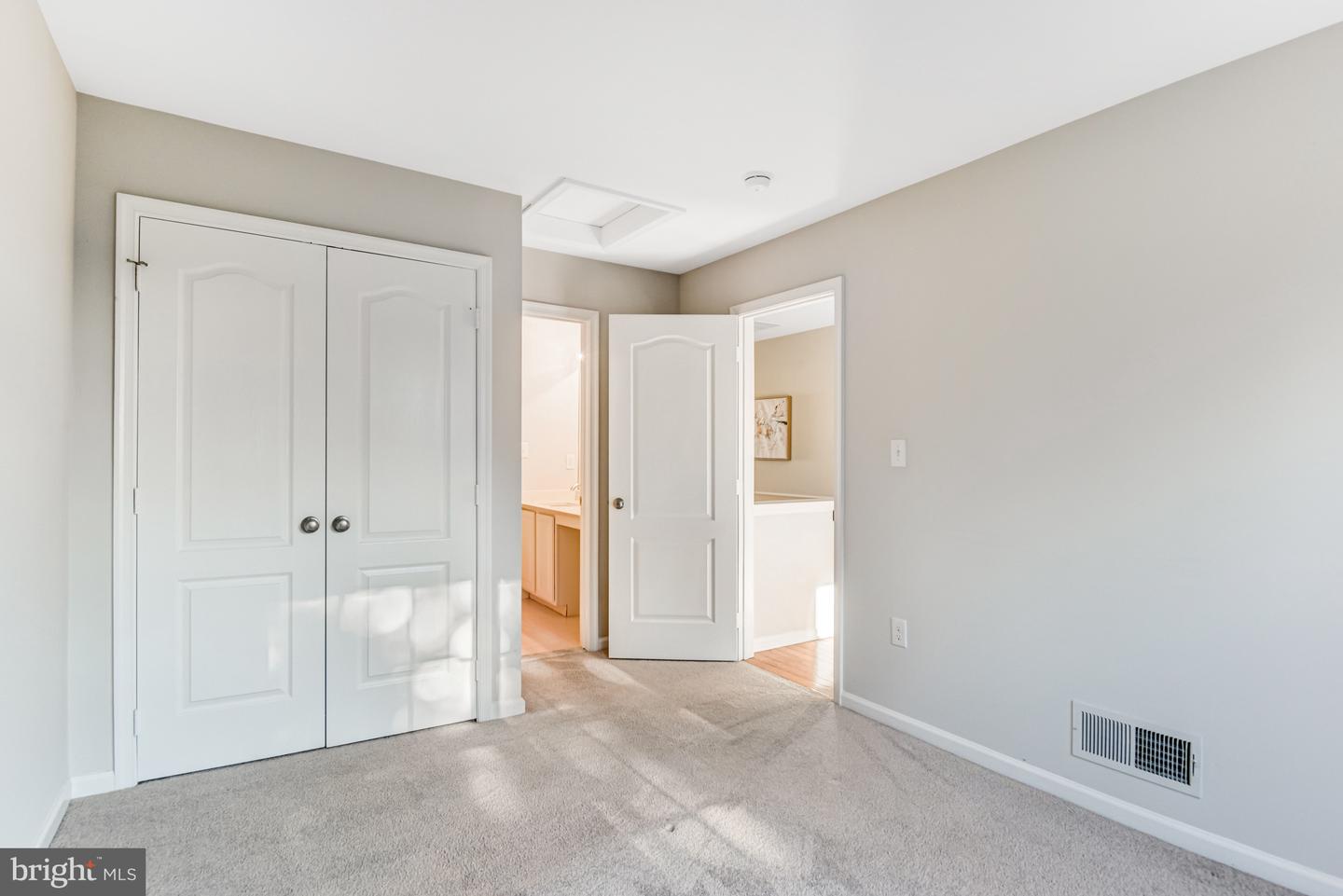 14615 CROWN HOLLOW CT, GAINESVILLE, Virginia 20155, 4 Bedrooms Bedrooms, ,3 BathroomsBathrooms,Residential,For sale,14615 CROWN HOLLOW CT,VAPW2106862 MLS # VAPW2106862