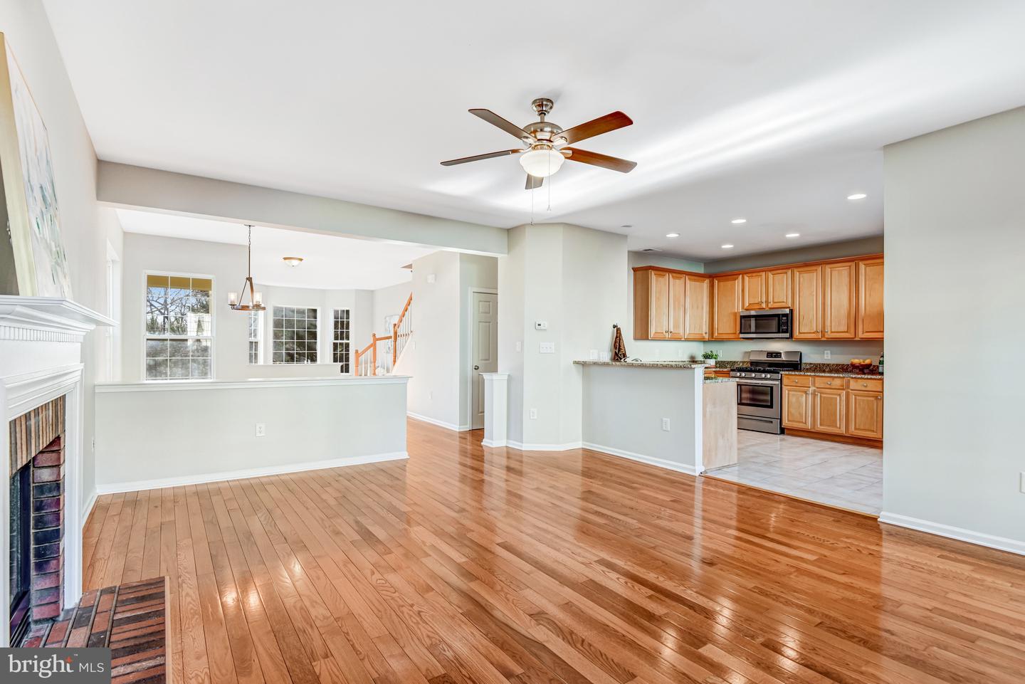 14615 CROWN HOLLOW CT, GAINESVILLE, Virginia 20155, 4 Bedrooms Bedrooms, ,3 BathroomsBathrooms,Residential,For sale,14615 CROWN HOLLOW CT,VAPW2106862 MLS # VAPW2106862